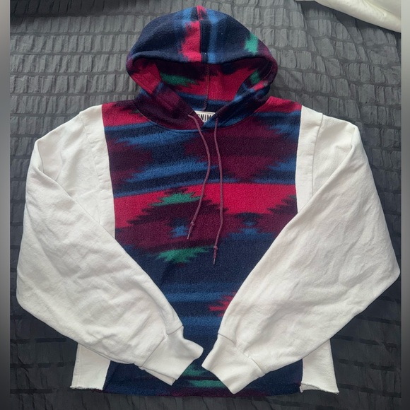 Custom Hoodie Rework Aztec - Picture 1 of 4